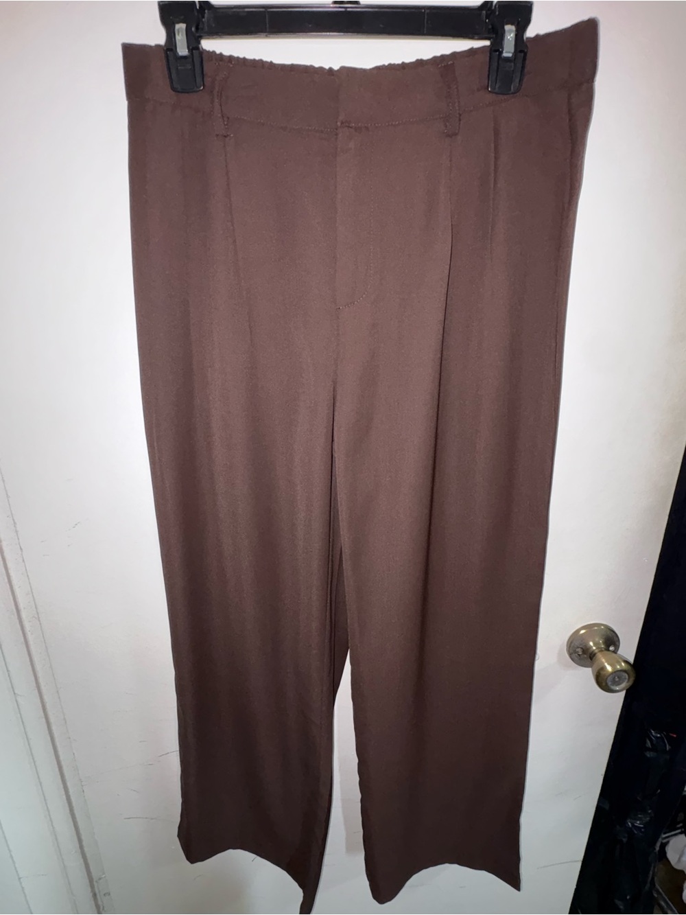 Women’s Straight-Leg Dress Pants in Brown